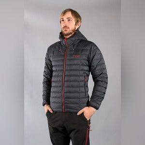 Rab Nebula Coat in Grey and Red— Men’s Small